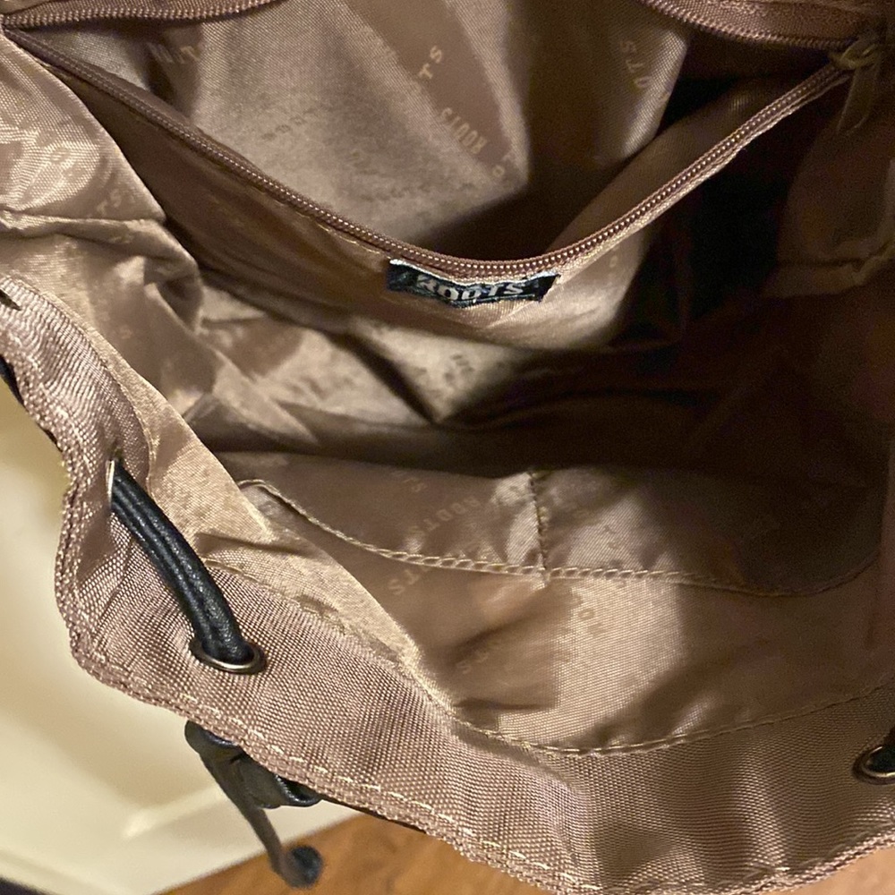 NWT ROOTS Nylon Drawstring Closure Backpack - Picture 9 of 9